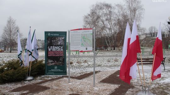 100 dębów na 100-lecie odzyskania Niepodległości