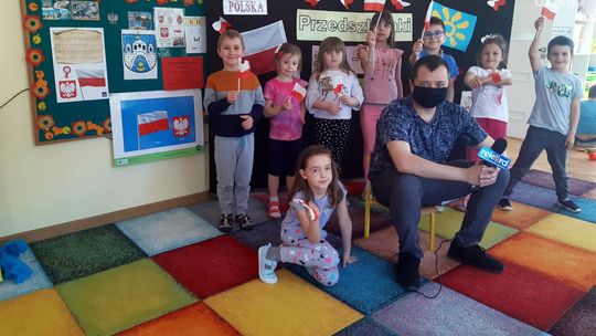 11-stka na fali 89.6 FM: Jakby nie było konstytucji to każdy by rządził każdym i było by źle