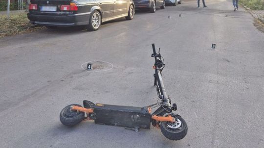 13-latek przewrócił się na hulajnodze elektrycznej. Trafił do szpitala