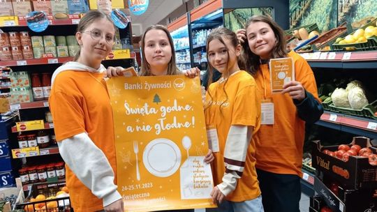 250 kg żywności uzbierali w ramach akcji „Święta godne, a nie głodne!”