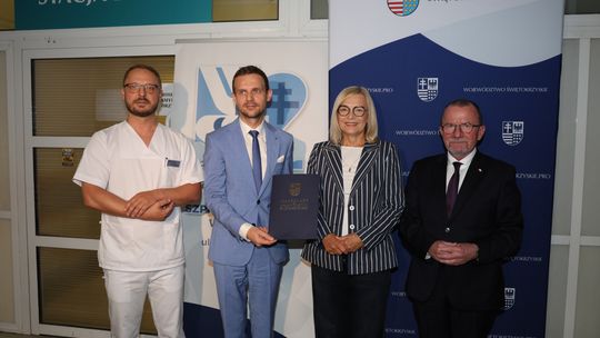 595 tys. zł na zakup aparatów do hemodializy dla szpitala w Kielcach