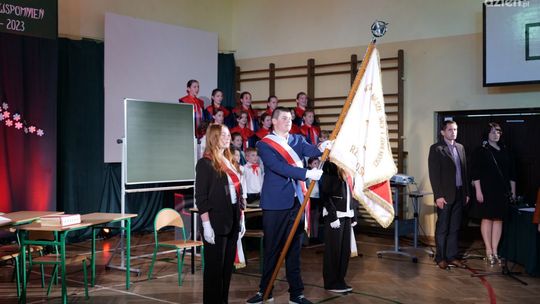 70 lat starachowickiej SP nr 9 