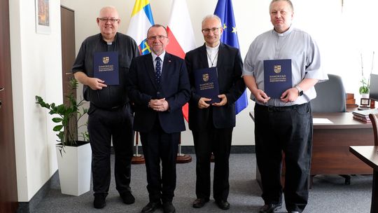 80 tysięcy złotych na prace konserwatorskie przy zabytkach w regionie świętokrzyskim