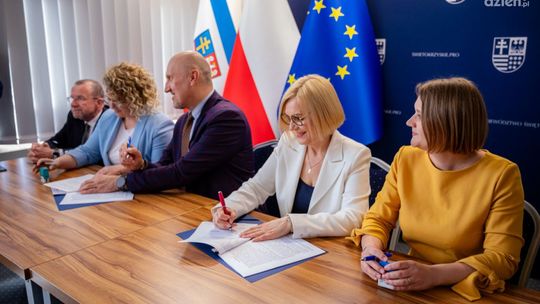 85 milionów złotych na wzmocnienie regionalnej gospodarki i gminne inwestycje!