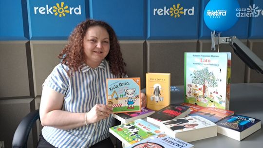 A. Bieniek: Księgarnie pachną książkami i opowieściami w nimi zawartymi 