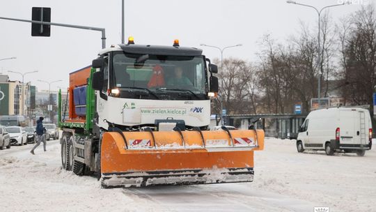 Akcja zima. Gdzie interweniować w sprawie odśnieżania dróg?