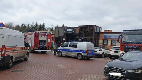 Alarm w CKZiU w Ostrowcu Św. Ewakuacja po wyczuciu gazu