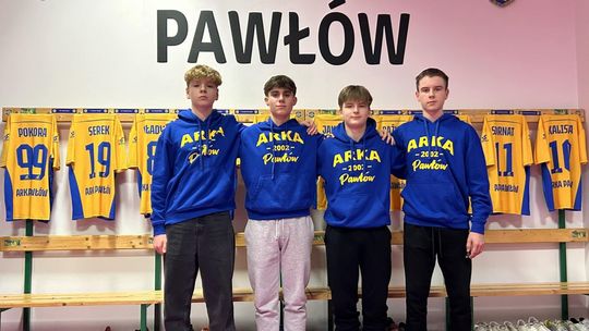 Arka Pawłów stawia na swoich