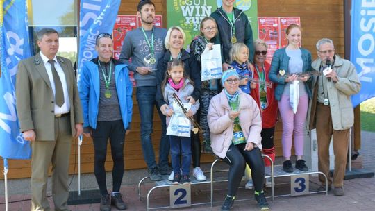 Artykiewiczowie najlepszą rodziną IX MosirGutwinRun 2021!