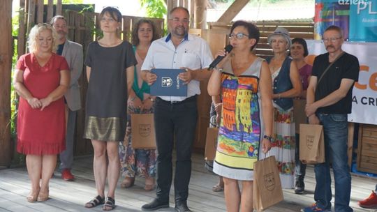 Artyści tworzyli w Nowem 