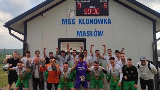 Astra Piekoszów, czy Victoria Mniów, kto wejdzie do klasy okręgowej?