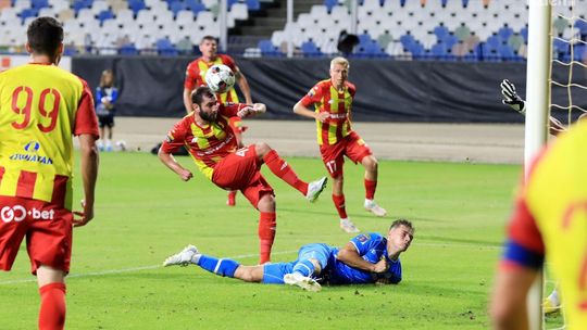 Awans Korony po konkursie karnych