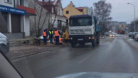 Awaria wodociągu na ulicy Polnej