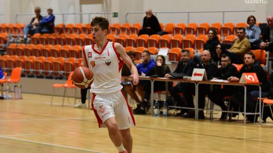 AZS UJK z pewnym zwycięstwem 