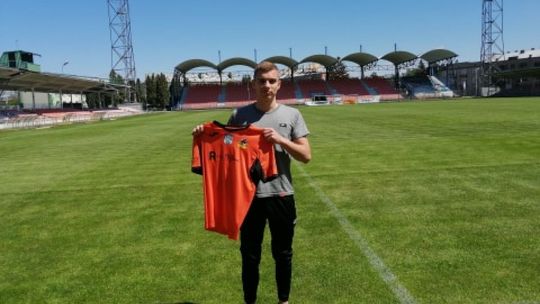 Bartosz Szydłowski nowym zawodnikiem KSZO Ostrowiec 
