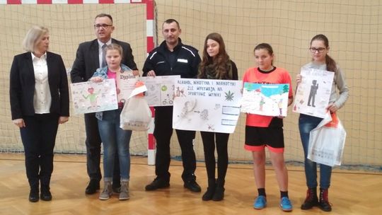 Bezpieczne ferie z dzielnicowym