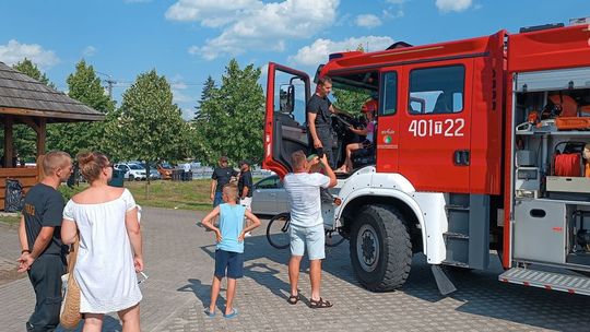 Bezpieczne Wiślickie Lato z buskimi strażakami w Wiślicy