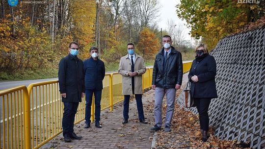 Bezpieczniej do Rataj - nowy chodnik już gotowy
