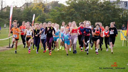Biegi przełajowe w skansenie