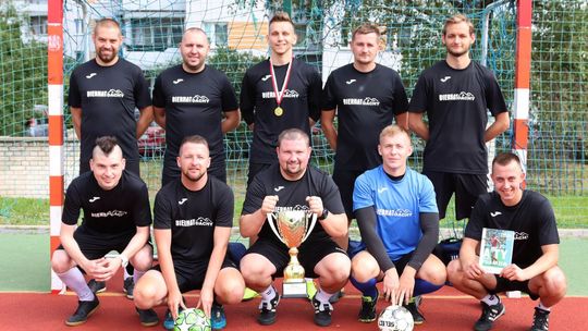 Biernat Dachy z Pucharem DFL Transport