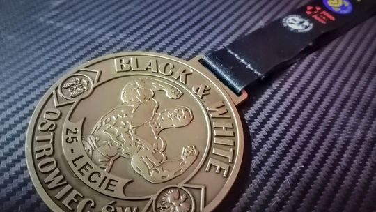 Black & White z medalami Mistrzostw Polski