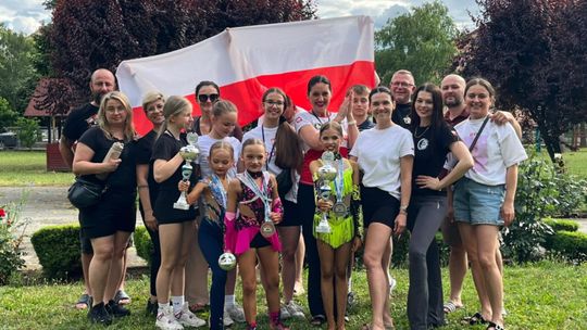 Black & White z medalami na Mistrzostwach Świata w Serbii