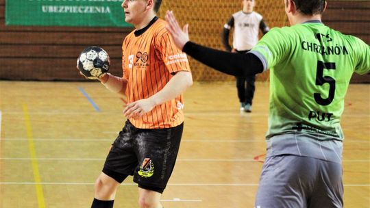 Brakło skuteczności, siły i zmian