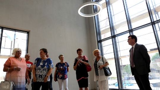 Budynek R1 rośnie w oczach - będzie miejscem spotkań i wystaw