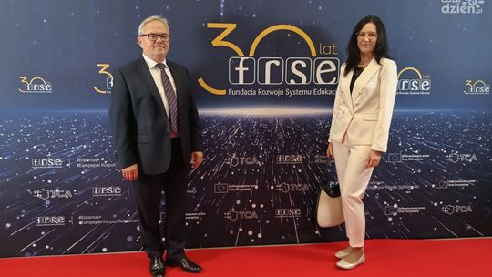 Buskie technikum nagrodzone za innowacyjność w nauczaniu 