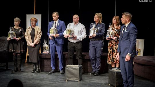 Być mężczyzną. Trwa kampania „Białej Wstążki”