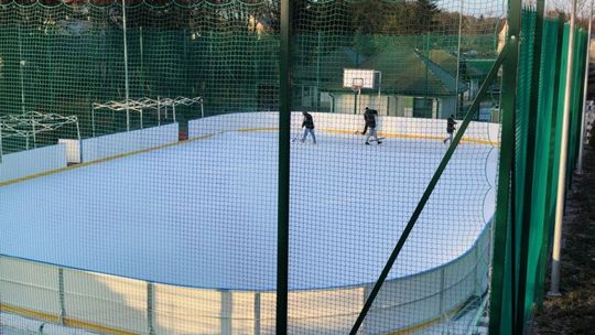 Było boisko, jest lodowisko