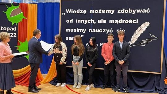 Certyfikaty językowe dla ostrowieckich uczniów