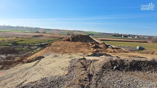 Chmielów nie chce obwodnicy Ostrowca w wersji przebiegającej przez domy i podwórka 