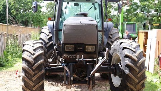Ciągnik skradziony we Francji znalazł się… w gminie Klimontów