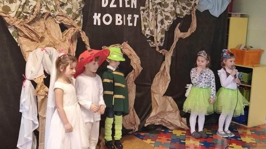 "Co Za Dzieci": Przedszkolaki o teatrze