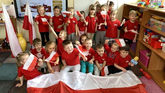 "Co Za Dzieci": Przedszkolaki z 11-tki o majowych świętach