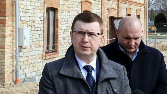 Coraz bliżej zakończenia prac modernizacyjnych budynku socjalnego
