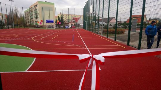 "Czternastka" ma nowoczesne boisko