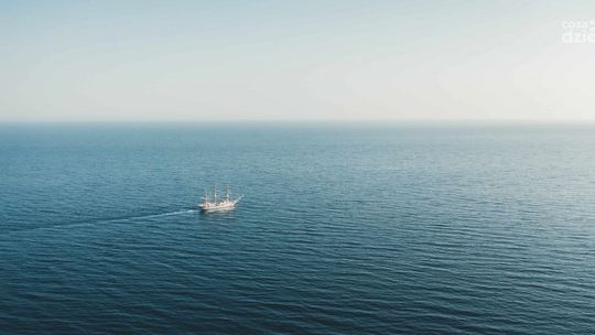 Czym charakteryzuje się transport morski?