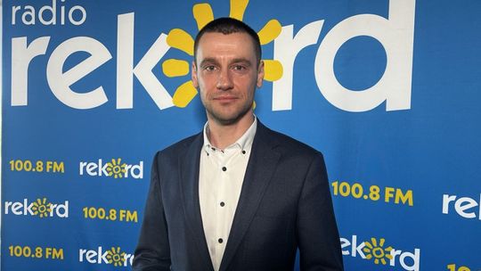 D. Lewicki: Sławomir Mentzen jako jedyny odwiedzi wszystkie powiaty w Polsce