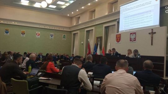 Daleszyce domagają się przeprosin od kieleckich radnych