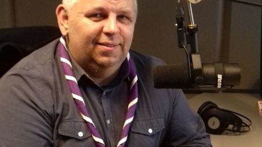 DARIUSZ CZUPRYŃSKI-harcują harcerze z harcmistrzem