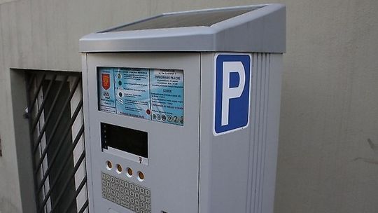 Darmowy postój 45-minutowy ma zniknąć, ale czy na pewno?