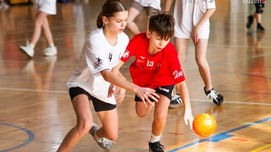 Debiut szczypiornistek z Masłowa w Małej Lidze Piłki Ręcznej