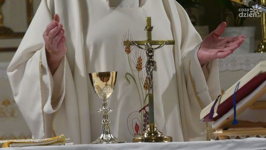 Diecezja Kielecka wyświęca tylko jednego kapłana w 2024. Czy Kościół potrzebuje pomocy?