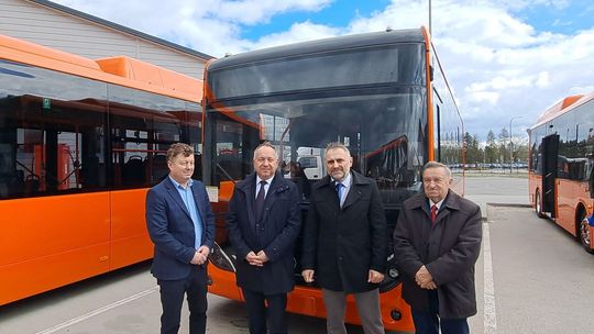 Do Ostrowca dotarła ostatnia partia elektrycznych autobusów, tym razem z Chin