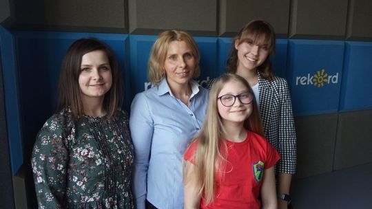 Do "siódemki" zapraszają śpiewająco. To szkoła na medal 