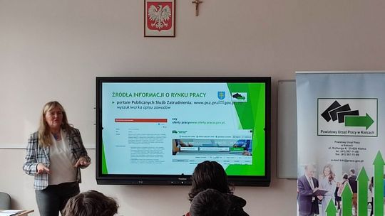 "Doradzamy - Pomagamy"- pilotażowy projekt PUP w Kielcach