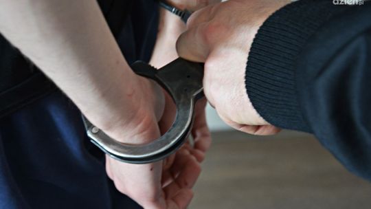 Dramat taksówkarza z Końskich. Napadli i okradli