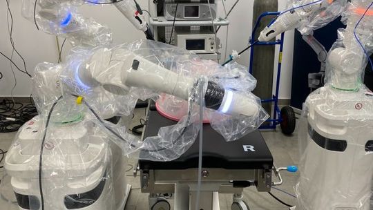 Duże zainteresowanie chirurgią robotyczną raka prostaty w szpitalu w Czerwonej Górze